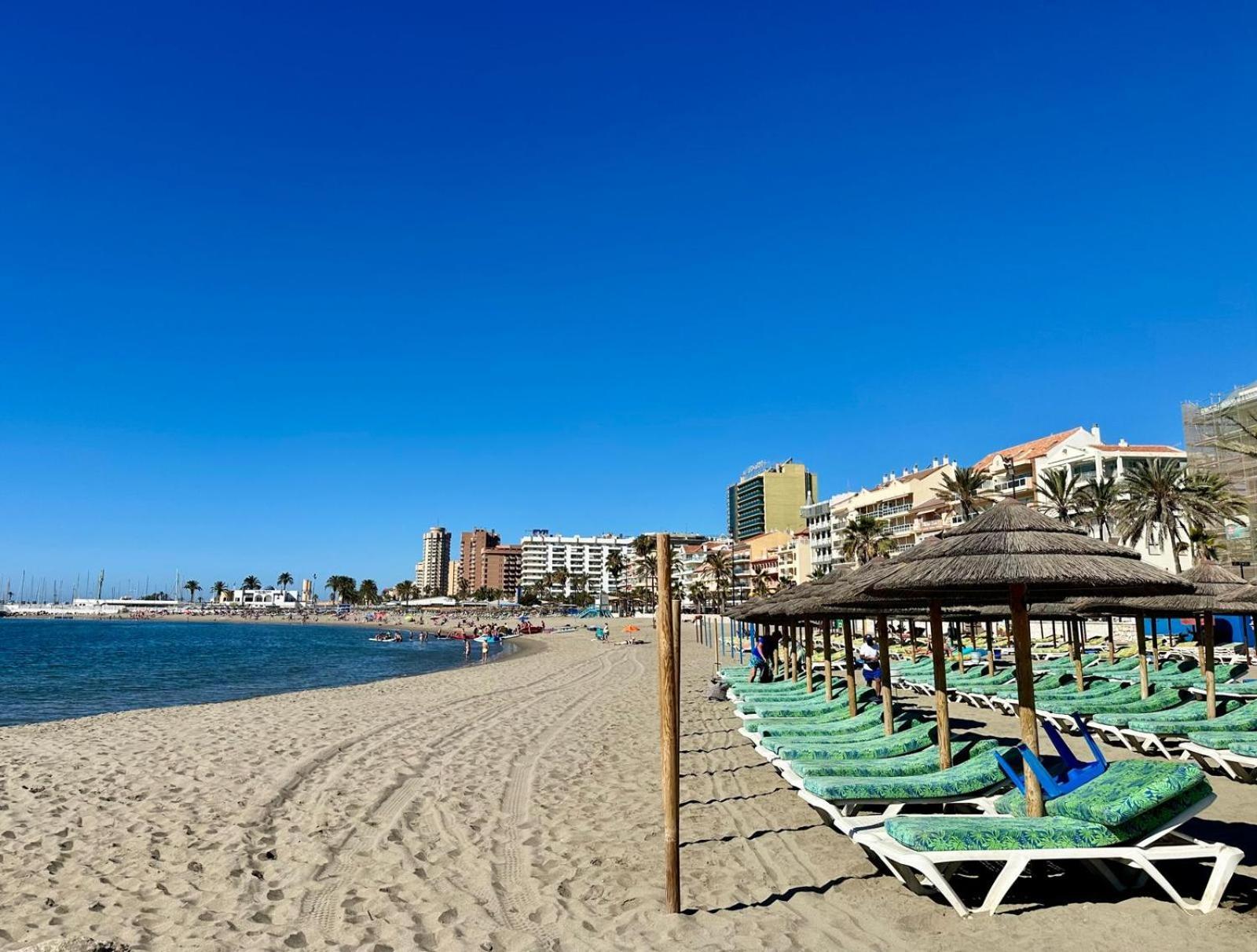 Costa Del Sol Seaside Studio - 5 Mins From Beach ฟูเอนฮิโรลา ภายนอก รูปภาพ
